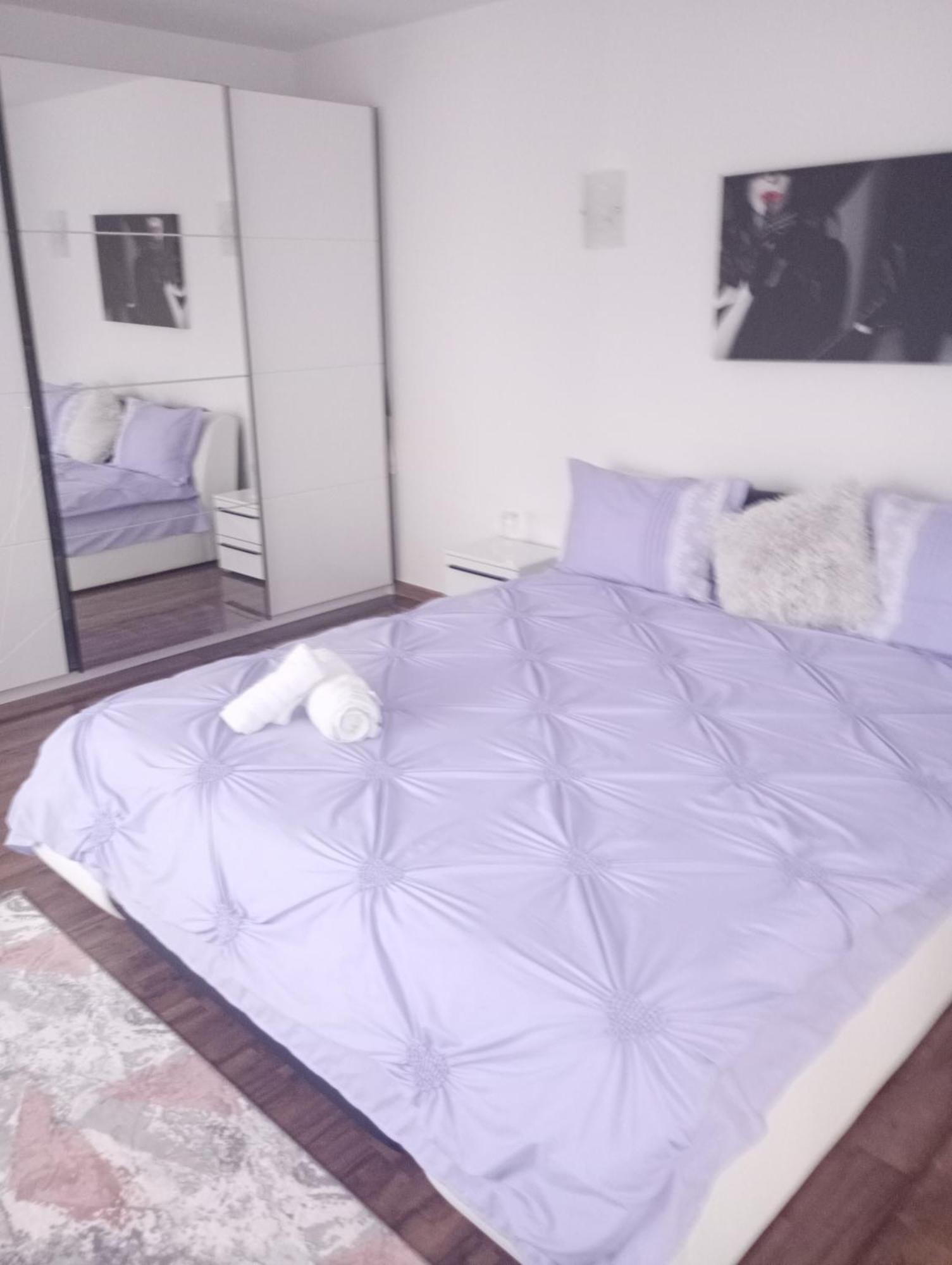 Izabella Guest House Сэчеле Экстерьер фото