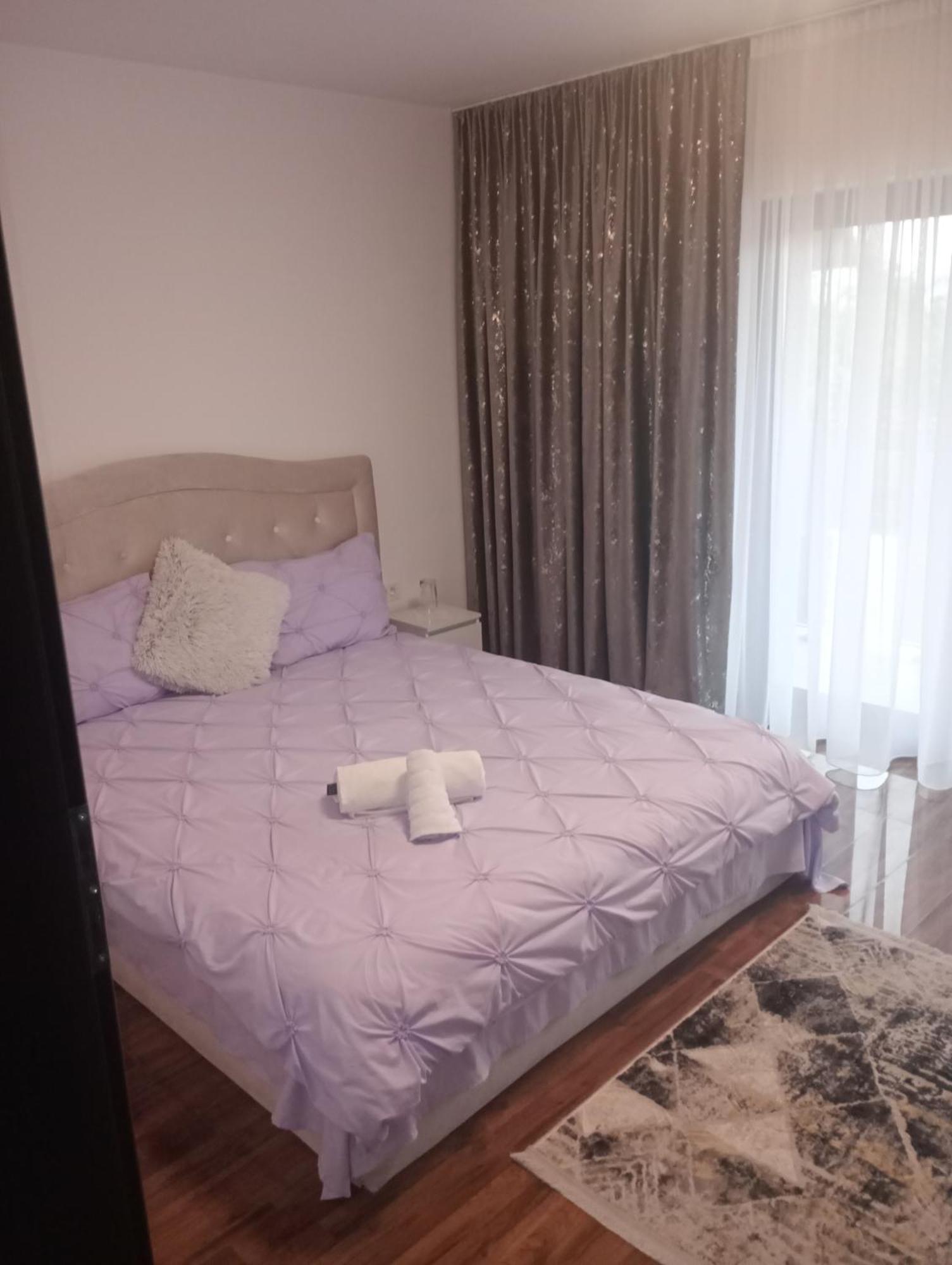Izabella Guest House Сэчеле Экстерьер фото